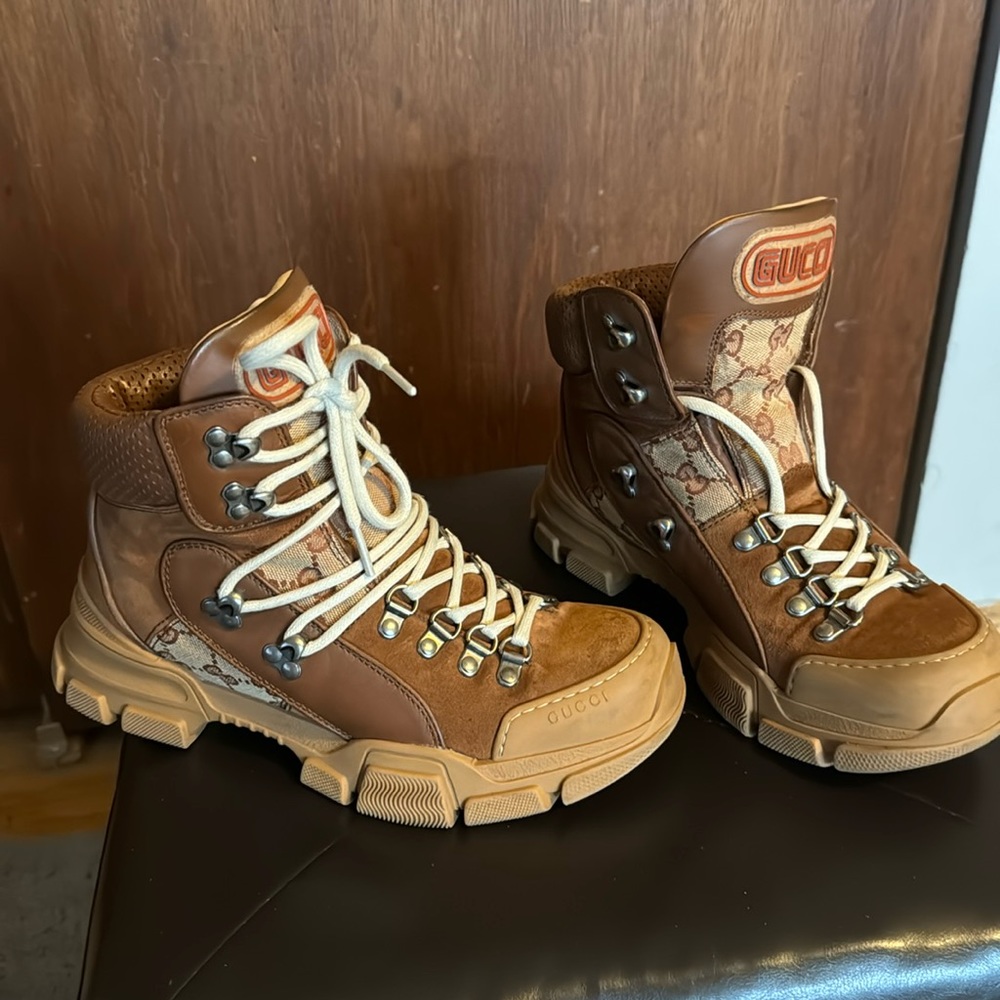 Gucci boots
